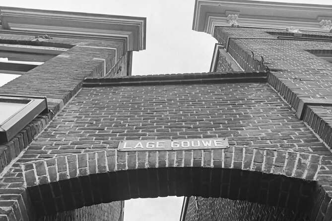 2-Hour Walking Tour in Gouda All inclusive - Turfmarkt and the old canals