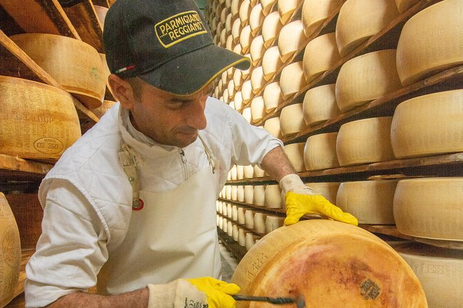 3 Hour E-bike Tour with Parmesan and Balsamic Vinegar - Riding onward to Traditional Balsamic Vinegar