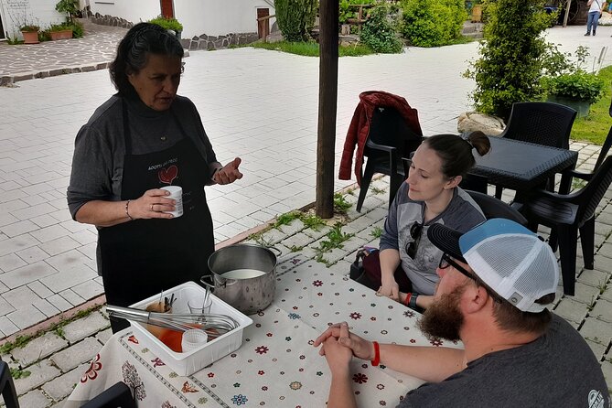 A day with the shepherd milking sheeps and making cheese in the National Park of Abruzzo - The 7 a.m. pickup and long ride from Rome