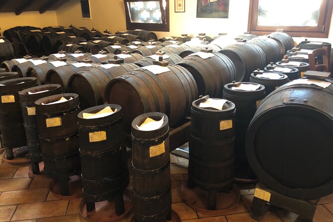 All In: Lambo,Ferrari,Balsamic,Wine, Parmigiano, PrivateTransport - Timing, pickup, and small details that matter
