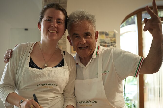 Amalfi Coast Farmhouse: Pizza & Mozzarella Making Class - Baking, tasting, and the farm’s organic wine