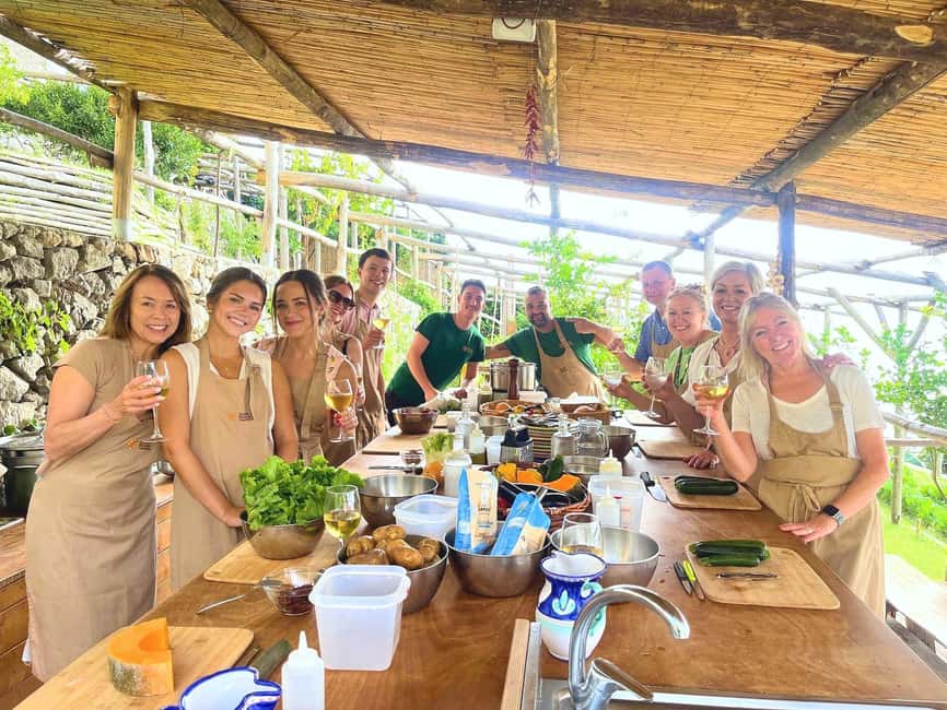 Amalfi Coast: Pizza & Mozzarella Class with Farmhouse visit - The wood-fired oven and the sea-view table