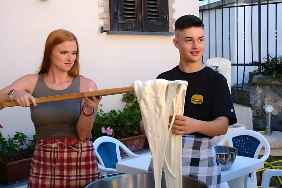 Amalfi: Learn how to make pasta, mozzarella and tiramisù! - What the $71 price really covers