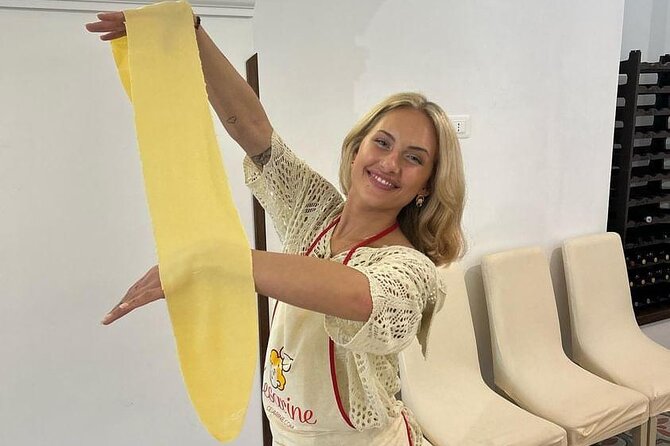 Amalfi: lezione di cucina su pasta, mozzarella e tiramisù - Cooking on a farm above the Amalfi Coast