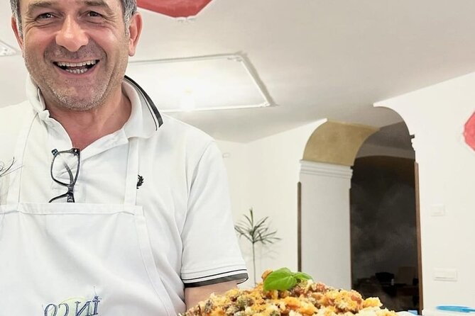Amalfi: lezione di cucina su pasta, mozzarella e tiramisù - Making tiramisù first
