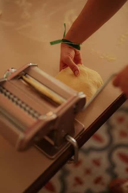 Amalfi: Tagliatelle, Mozzarella & Tiramisù Cooking Workshop - Finishing with tiramisù
