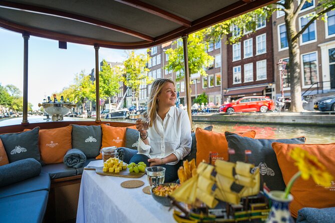 Amsterdam Canal Cruise with Cheese and Wine - Singel, Munttoren, and the Flower Market