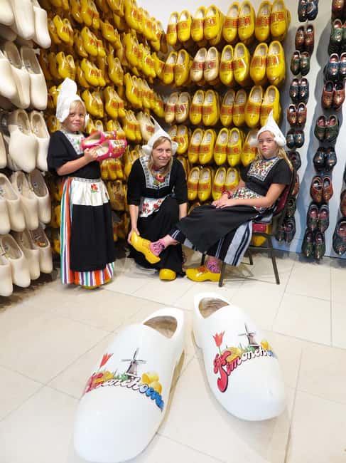 Amsterdam: Cheese, Clogs, Flowers and Windmills Tour - Is $610 per person a fair price?