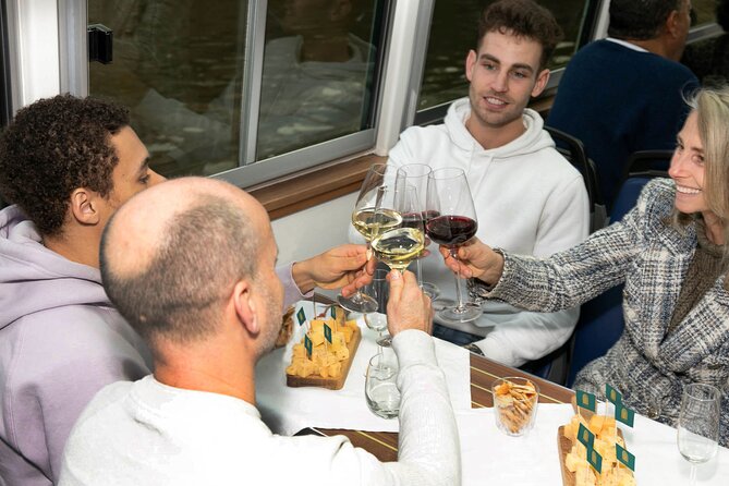 Amsterdam: Dutch Cheese and Wine Tasting Cruise - Meeting at the Anne Frank House