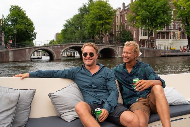 Amsterdam: Evening Candle Light Cruise With Wine & Cheese - Comfort, weather, and the boat itself