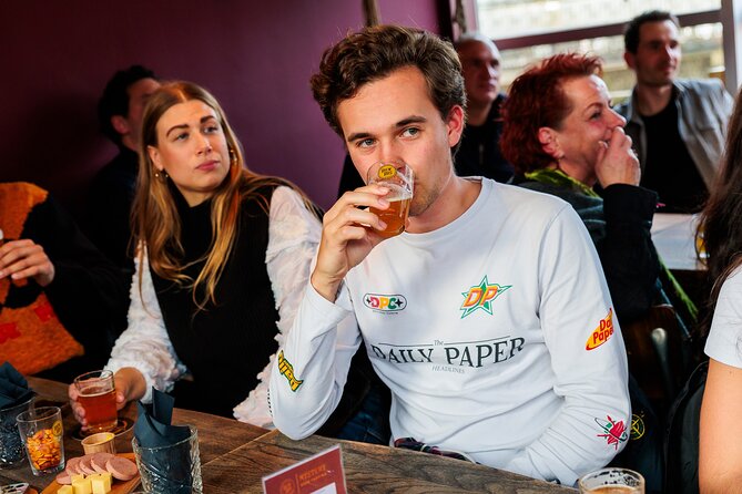 Amsterdam Guided Craft Beer Tasting with Cheese & Sausauge - Five Dutch beers in one relaxed hour