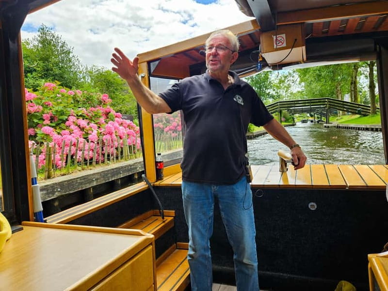 Amsterdam: Live GuideD Giethoorn Boat Tour & Cheese Platter - Leaving Amsterdam by coach