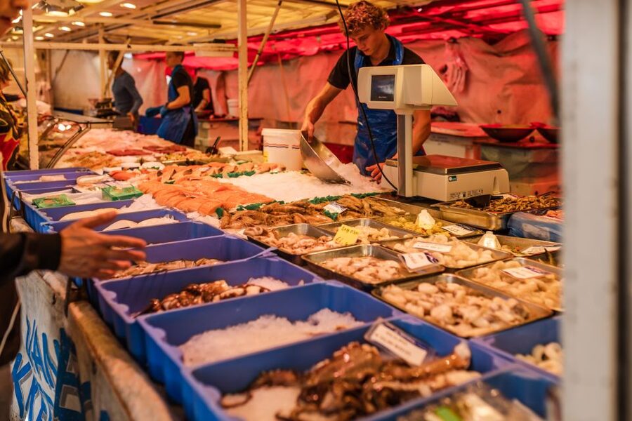 Amsterdam: Private Cheese and Beer Tour - Jordaan, De Kaaskamer, and a serious cheese board