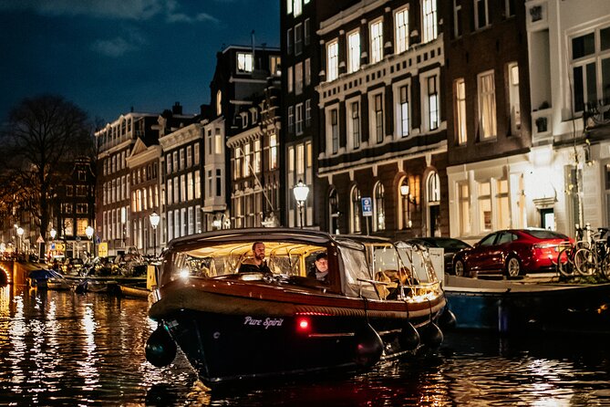 Amsterdam Small-Group Evening Canal Cruise Including Wine, Craft Beer, Cheese - When to choose your departure time