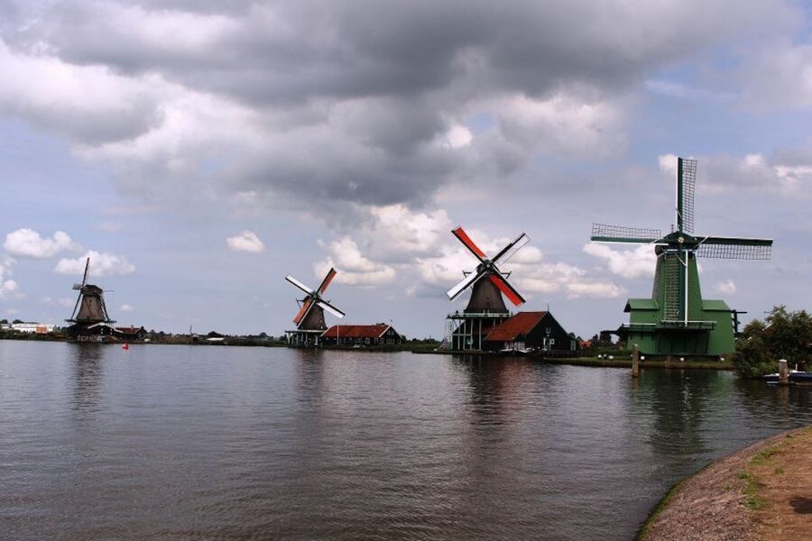 Amsterdam: Volendam, Windmill, and Cheese Farm Private Tour - Key details at a glance