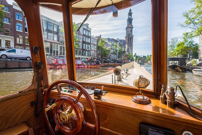 Amsterdam Walking Tour and Cruise with Drinks and Cheese Tasting - Centraal Station and the city’s northern gateway