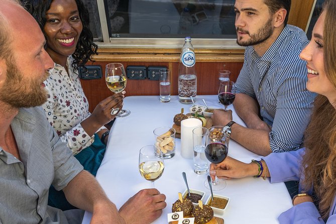 Amsterdam Wine and Cheese Evening Cruise - Who will enjoy this cruise most?