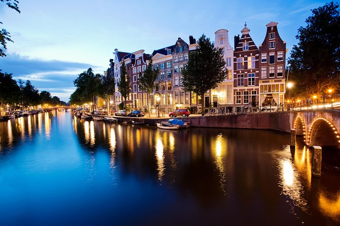 Amsterdam Wine and Cheese Evening Cruise - Should you book the Amsterdam Wine and Cheese Evening Cruise?