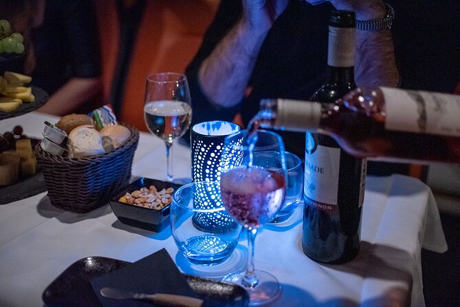 Amsterdam Wine and Cheese Guided Evening Cruise - Meeting Near Central Station