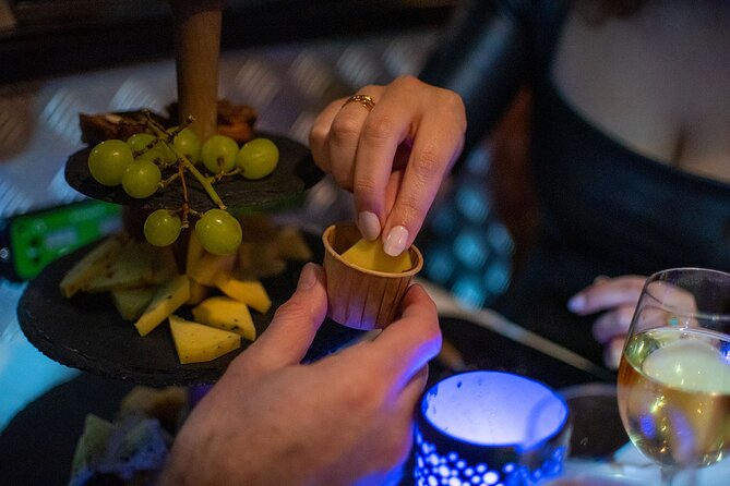 Amsterdam Wine and Cheese Guided Evening Cruise - Seating, Service, and the Feel Onboard