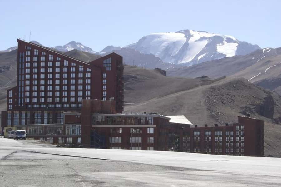 Andes Half-Day Private Tour with Wine and Cheese Tasting - Wine and cheese above the city