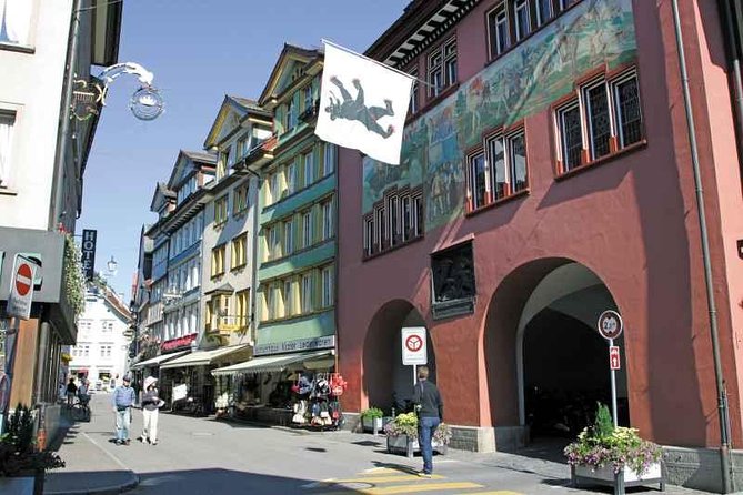 Appenzell Alps Day Trip from Zurich – Farm Life & Cheese Tasting - Appenzell’s painted streets and local customs