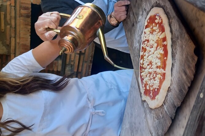 Authentic Farm Tour with Pizza, Cheese, Wine & Limoncello Tasting - Mozzarella and caciotta, explained and demonstrated