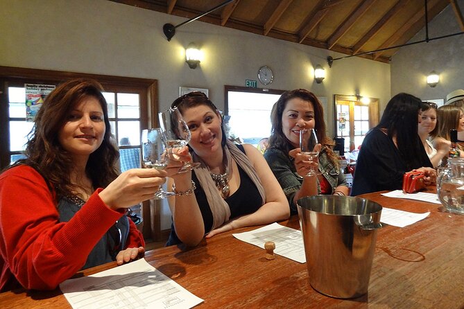 Award-Winning Hunter Valley Wine & Cheese Tour from Sydney - Cheese, chocolate, and the food side of Hunter Valley