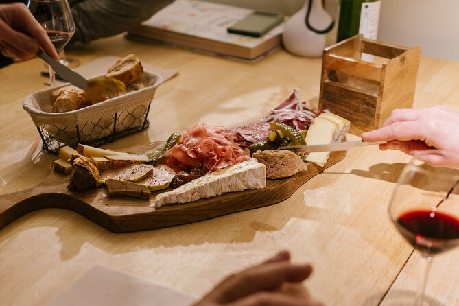 Bordeaux Food Tour : Sweets, Cheese & Wine pairing workshop - Place de la Bourse: Bordeaux’s postcard opening
