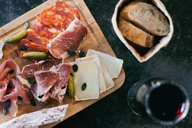 Bordeaux Night Walk ending with Wine and cheese Tasting - Why Bordeaux works so well at night