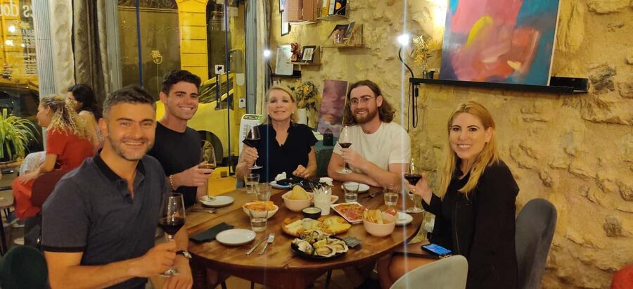 Bordeaux Night Walk ending with Wine and cheese Tasting - Meeting Saïd at Place de la Bourse