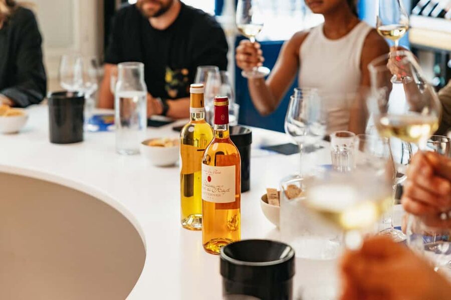 Bordeaux: Wine Masterclass with Cheese and Charcuterie Board - The setting near the Grand Théâtre