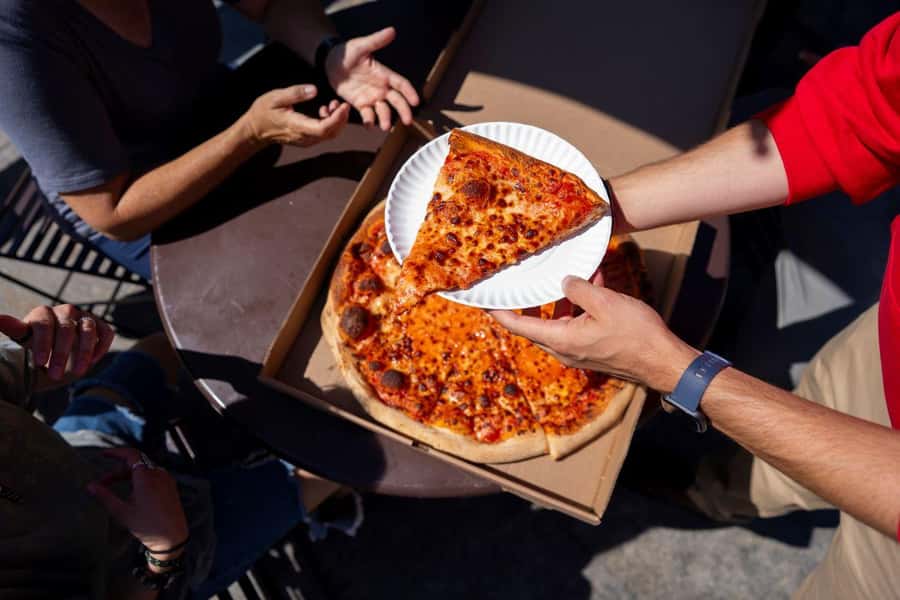 Boston: North End Food Experience with Pizza, Meats & Cheese - Key points to know before you book