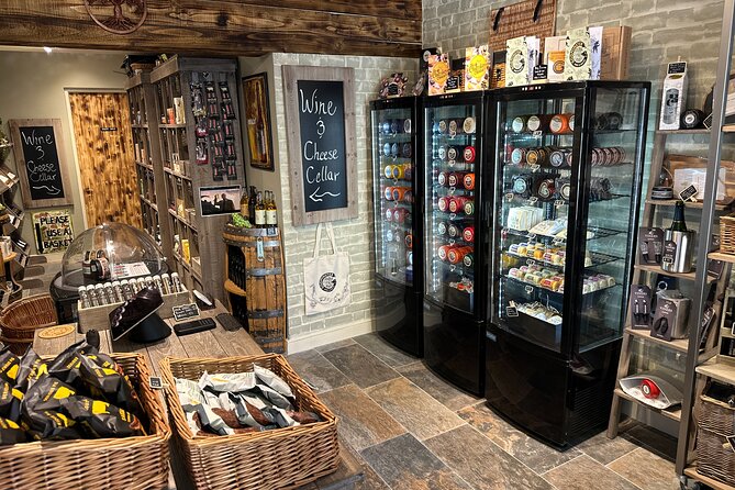 British Wine and Cheese Tasting Experience in City of Bath - How the One-Hour Session Works