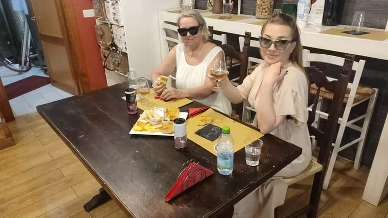 Cagliari: artisan beer and cheese tasting - Food intolerances and booking details