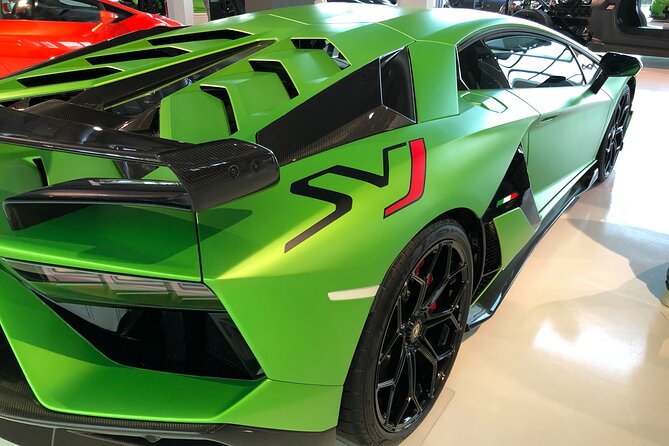 Cars&Food: Lambo, Ferrari, Parmigiano, Balsamic, PrivateTransport - Parmigiano Reggiano: the most hands-on food visit