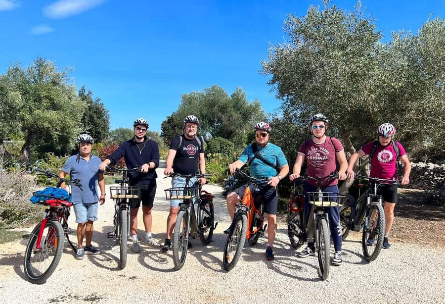 Cassano: Alta Murgia E-Bike Ride + Mozzarella Lab - Two hours through Alta Murgia