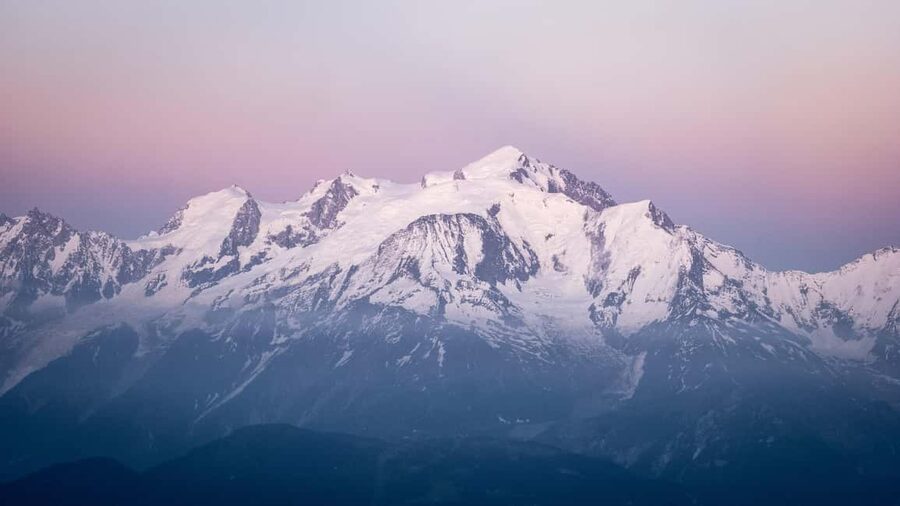 Chamonix: Sunset Hike & Fondue in the Alpine Land with Guide - Choosing the Right Hike for Your Ability