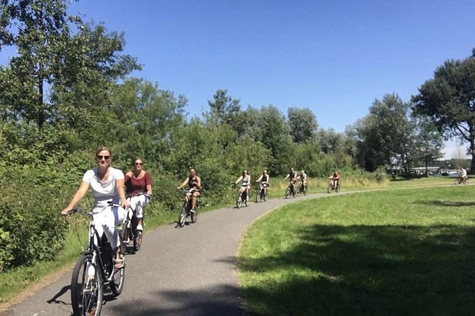 Cheese, Canals & Windmill Countryside E-Bike Tour Amsterdam - How hard is the four-hour e-bike ride?