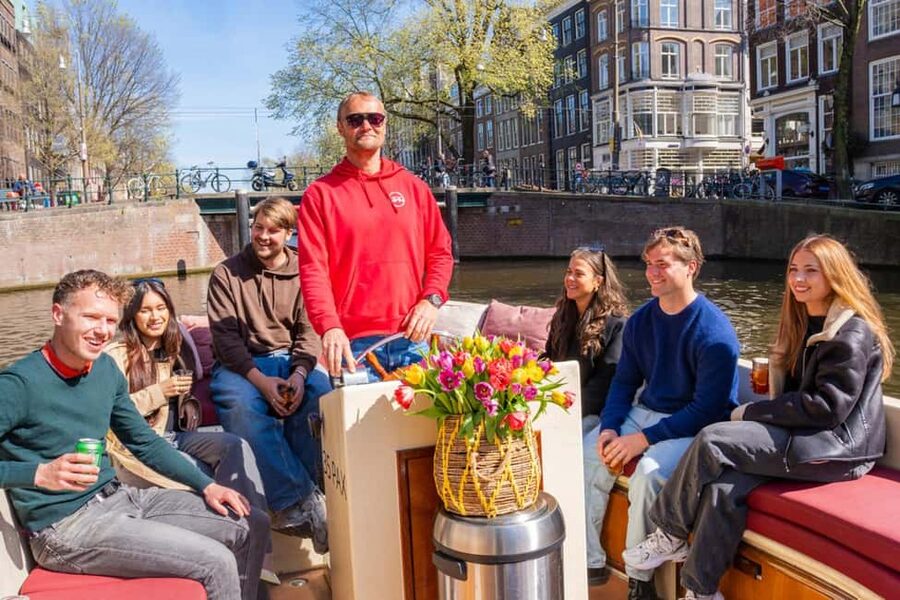 Cheese & Drinks Guided Amsterdam Boat Tour, All Inclusive - Key points to know before boarding