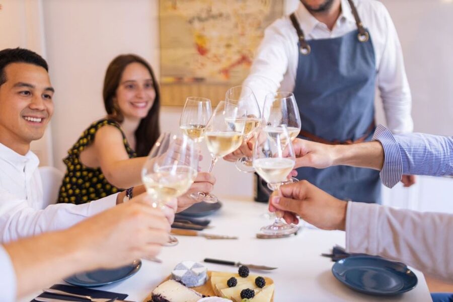 Cheeses and Wines Tour de France with Tasty Games - The first lesson: how French cheese and wine fit together