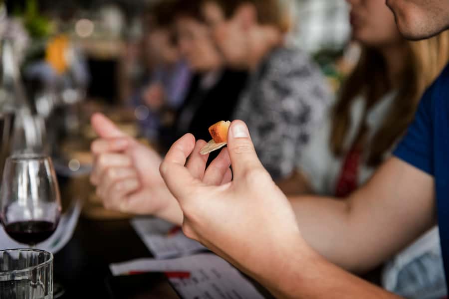 Cheeses of the World Masterclass - The guide makes or breaks the pace