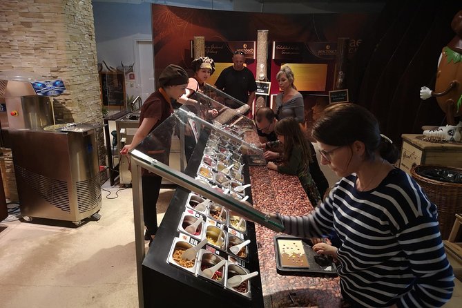 Chocolate, Cheese and Wine Tour in Luzern region - Chocolate beyond the usual souvenir box