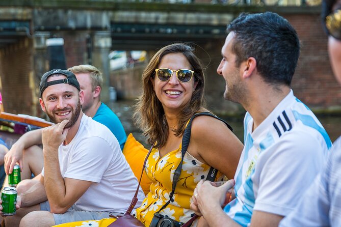 Classic Salonboat Tour in Amsterdam Including Cheese and Wine - Cheese, beer, wine, and the social side of the boat