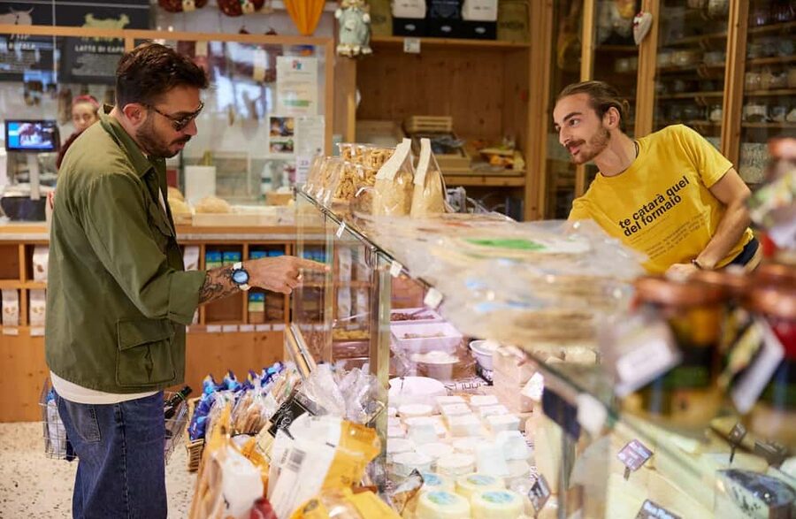 Dairy Tour with Cheese Tasting & Prosecco near Treviso - Timing, clothing, and access