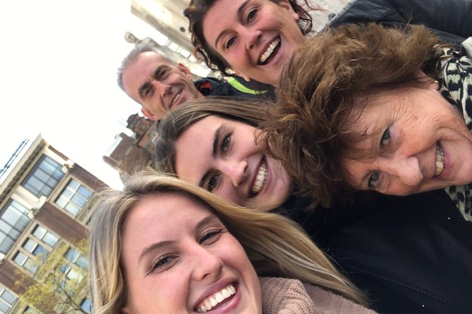 e-Scavenger hunt Gouda: Explore the city at your own pace - The Markt and Gouda Cheese Market