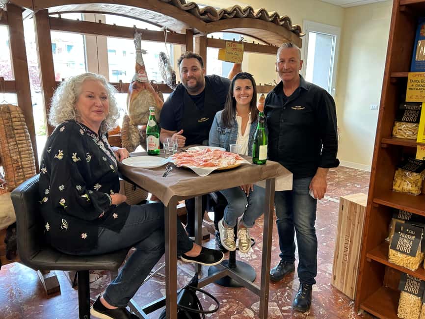 Emila-Romagna: Parmigiano, Prosciutto, Wine & Balsamic Tour - What the Private Format Adds