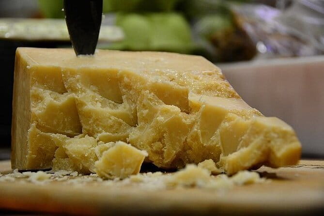 Exclusive Emilia-Romagna,Parmigiano, Prosciutto, Balsamic, Wine - Marano sul Panaro and the prosciutto production rooms