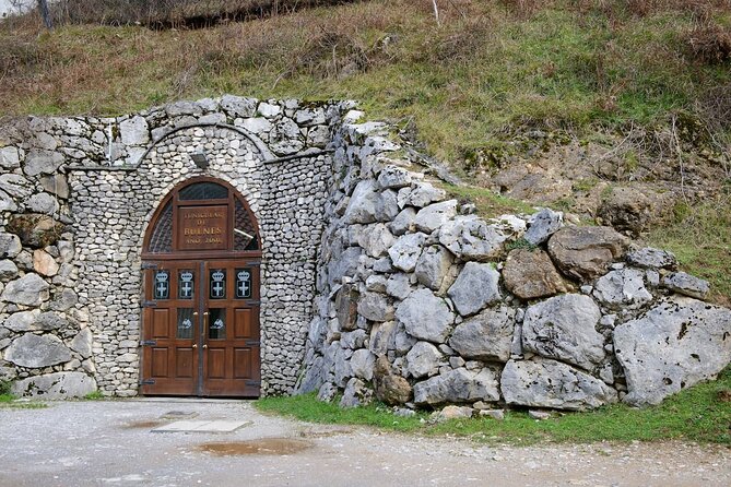 Excursion to Picos de Europa : Bulnes, funicular and cheese Cabrales - Bulnes gives you three hours in a remarkable village
