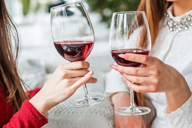 Experience Chianti & Cheese w/ 3 wineries & dairy visit—max 8 pp - Price, booking rules, and the small print